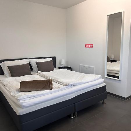 Ferienzimmer Frank, Self-Check-In Nach 21Uhr Niederalteich Ngoại thất bức ảnh